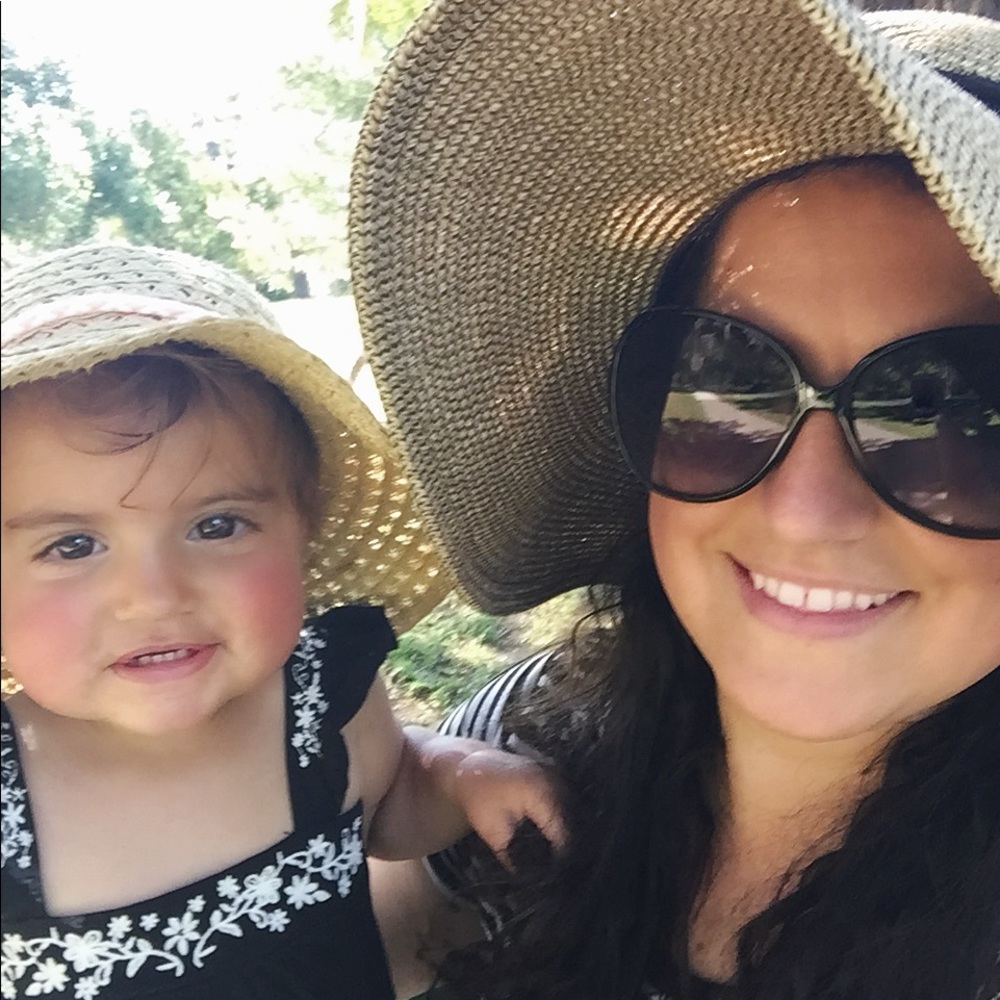 Meet your Posher, Nicole